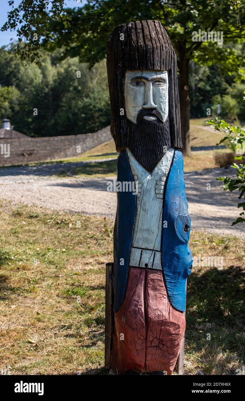 How Old Is Roronoa Zoro In Naruto Now